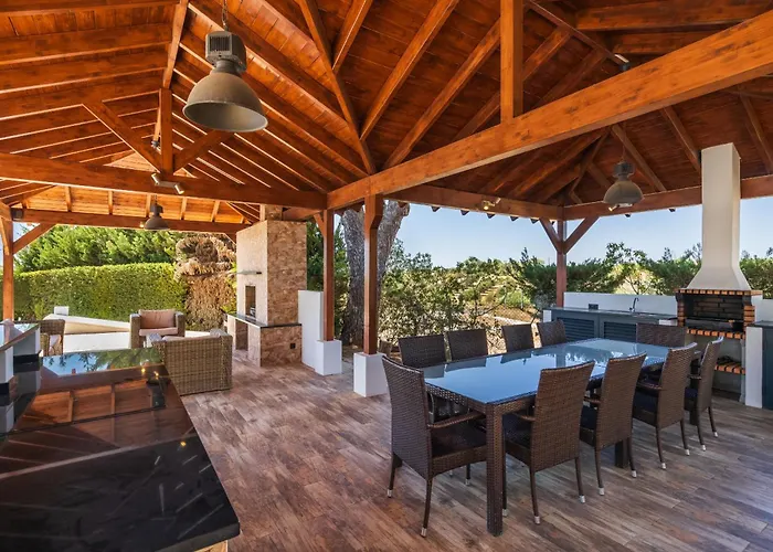 Casa Cambria